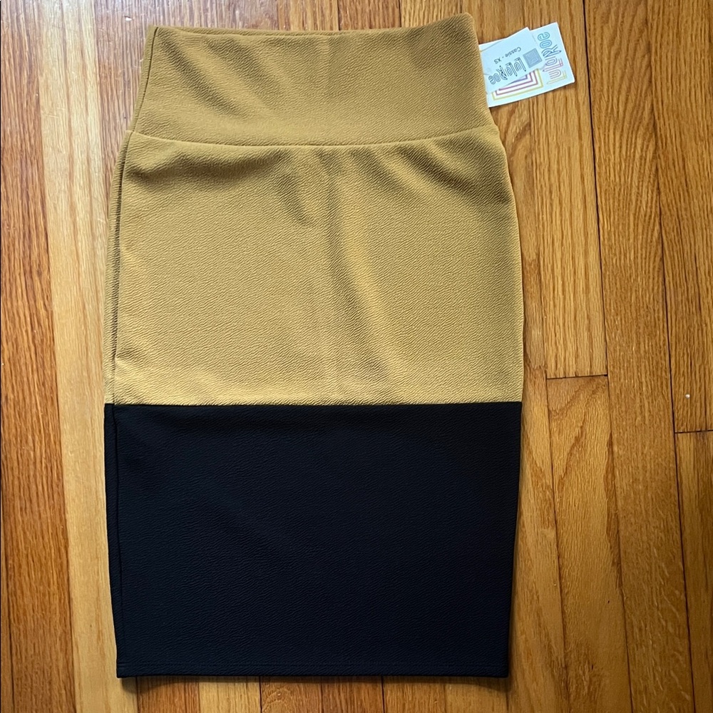 LuLaRoe Cassie Skirt